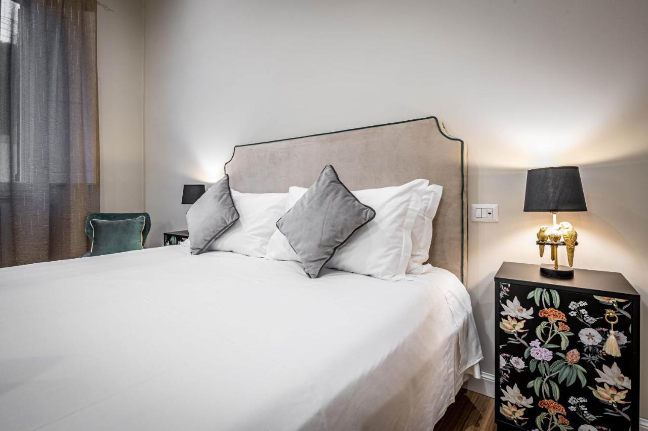 Yid Penthouse In Santa Croce Lägenhet Florens Exteriör bild