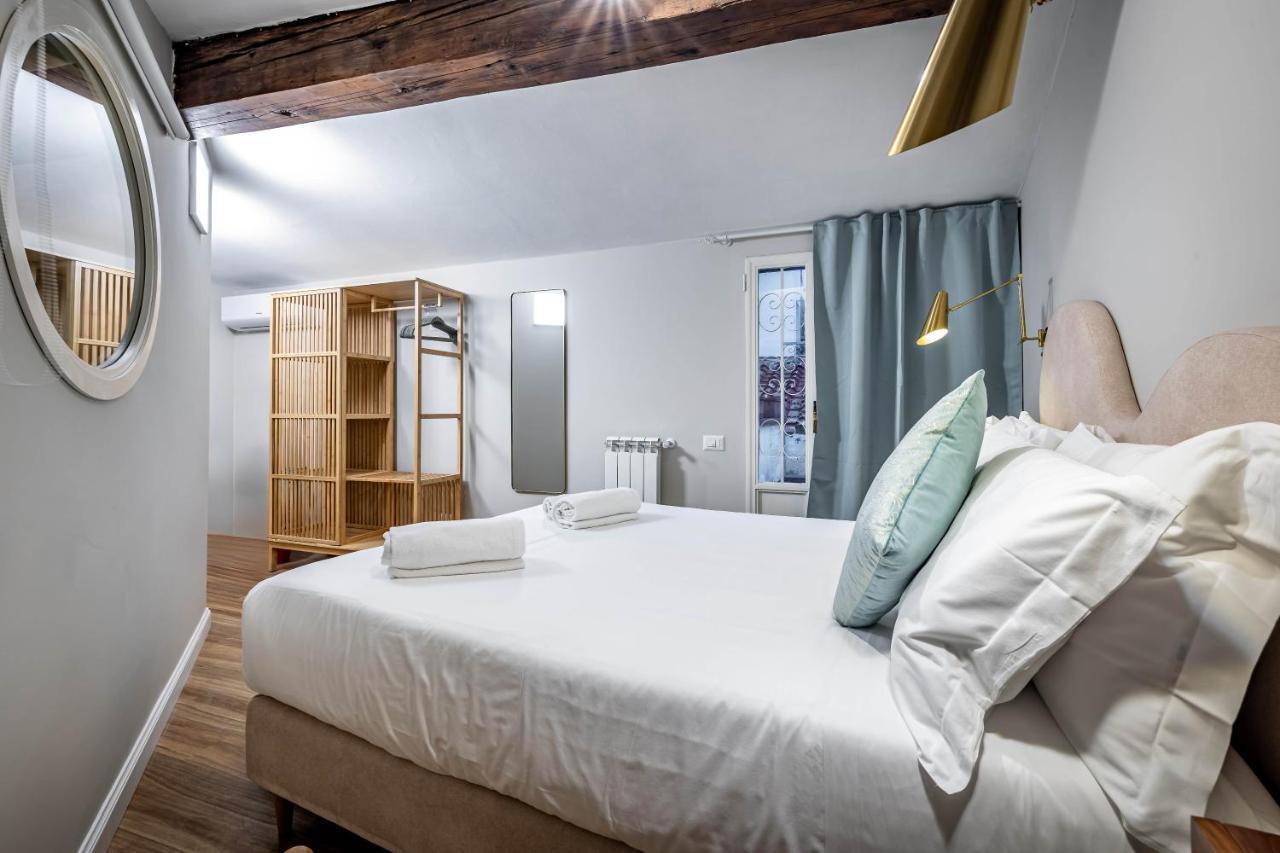 Yid Penthouse In Santa Croce Lägenhet Florens Exteriör bild