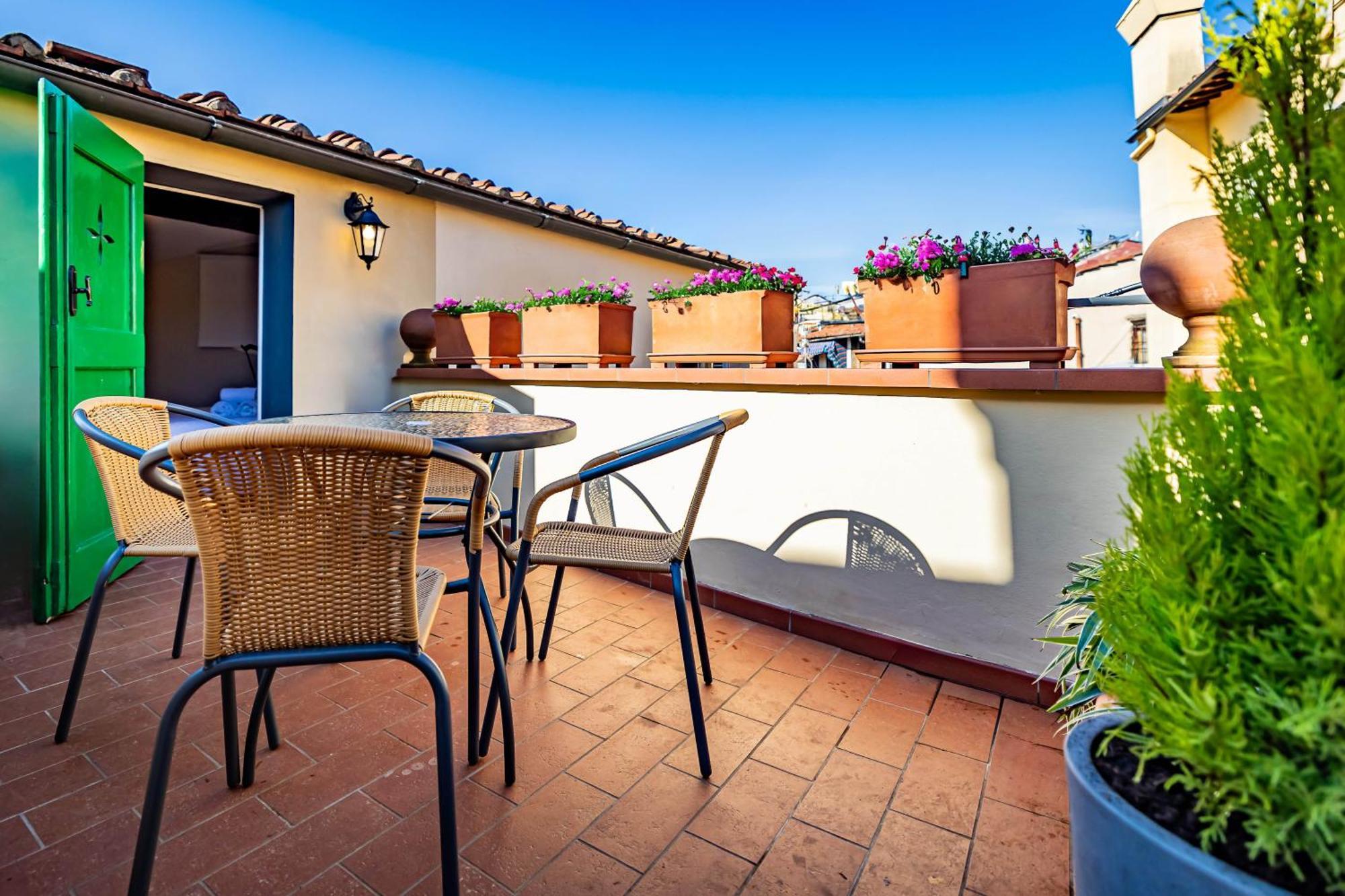 Yid Penthouse In Santa Croce Lägenhet Florens Exteriör bild